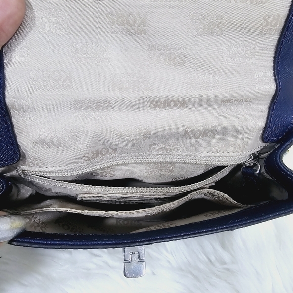 Michael kors callie navy crossbody bag - Picture 13 of 17